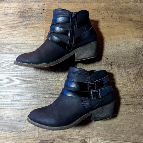 Jellypop Women's Ankle Boots, Size 7.5 - Picture 2 of 13